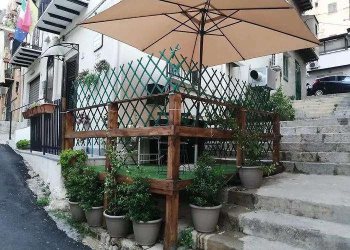 Opera Boutique فندق مونريالي