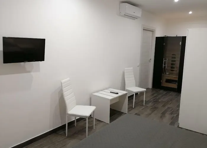 Opera Boutique فندق
